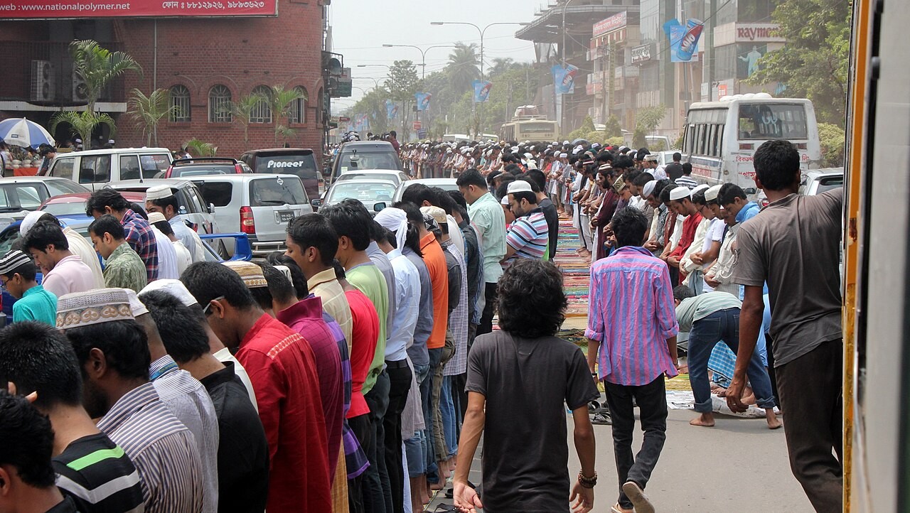 A large congregation at Friday prayer (Jumuʿah) in Dhaka, Bangladesh.