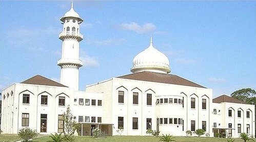 In Western Sydney, a Mosque Raises the Australian Flag